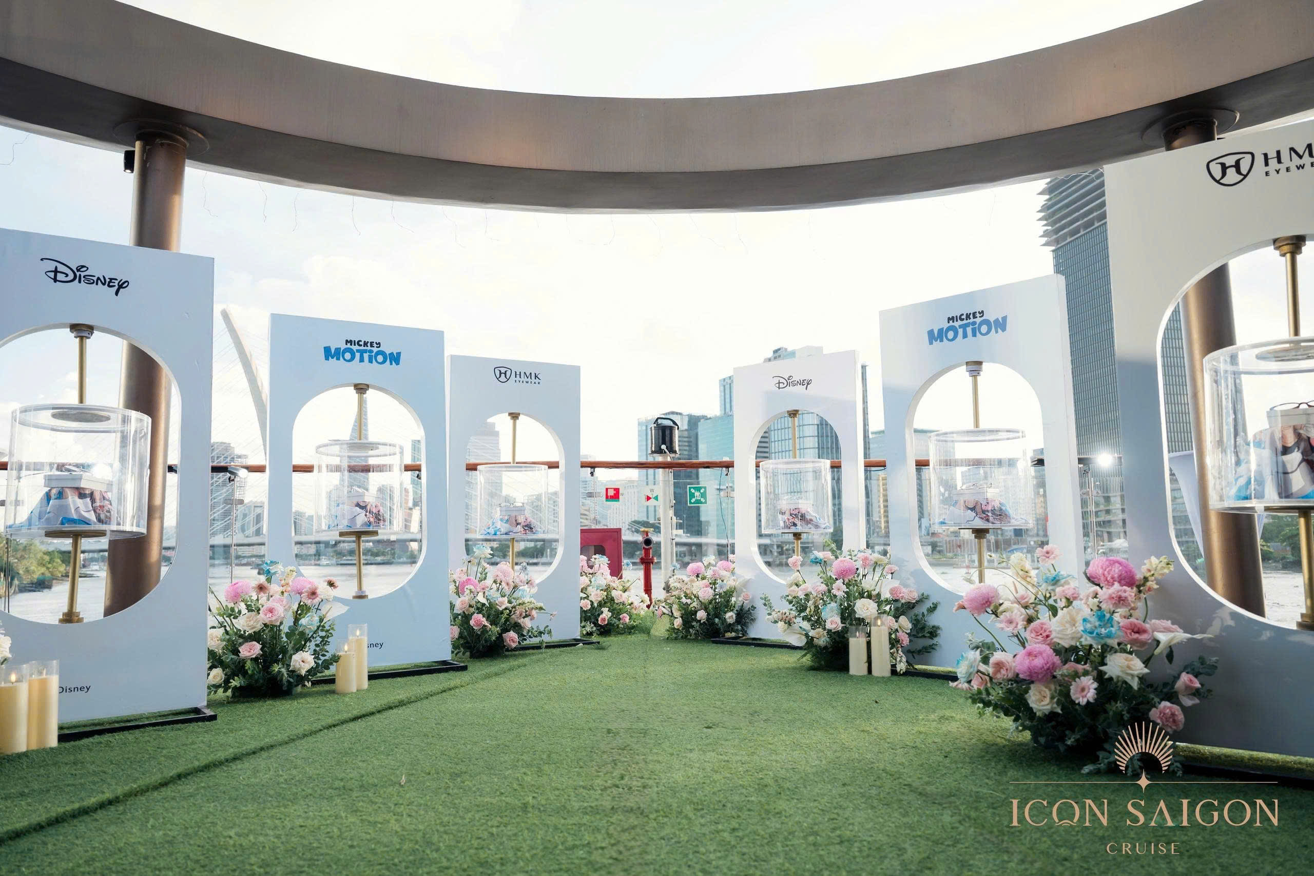 ICON-Saigon-Cruise-x-HMK-Eyewear-Du-thuyen-thuong-luu-ghi-dau-buoc-chuyen-minh-mang-tam-quoc-te