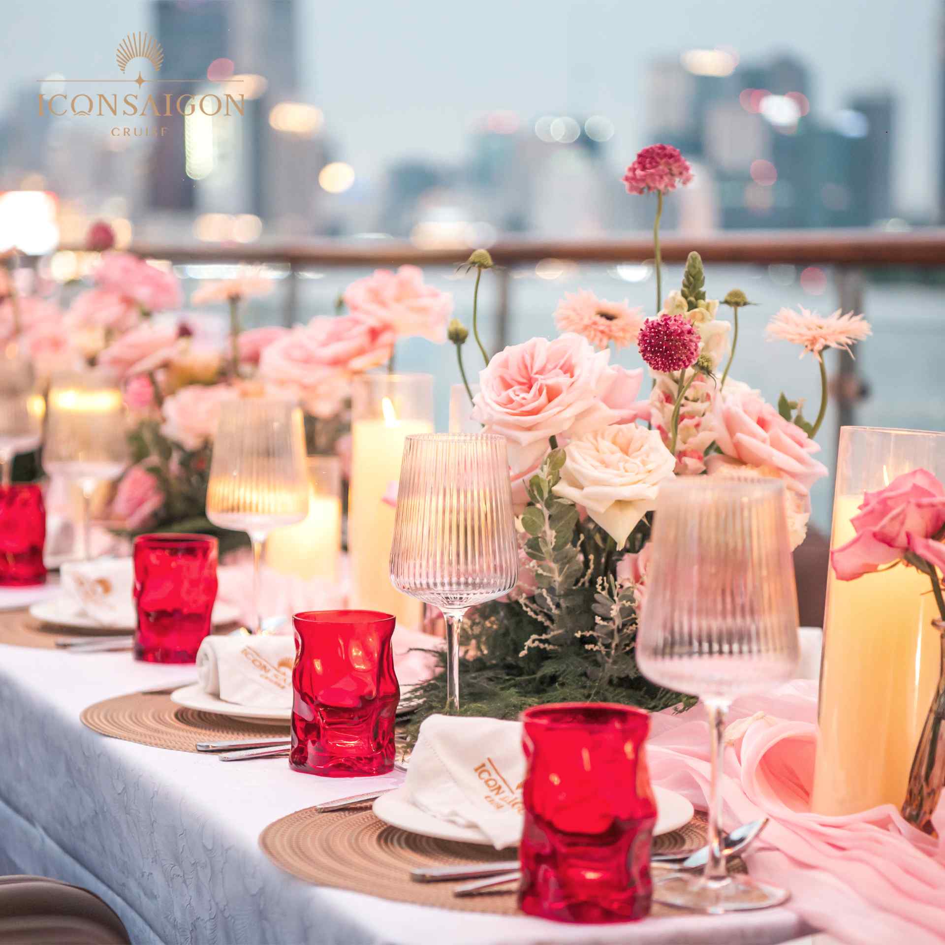 FAQs&ndash;Frequently-Asked-Questions-about-Event-Decor-Services-at-ICON-Saigon-Cruise-1